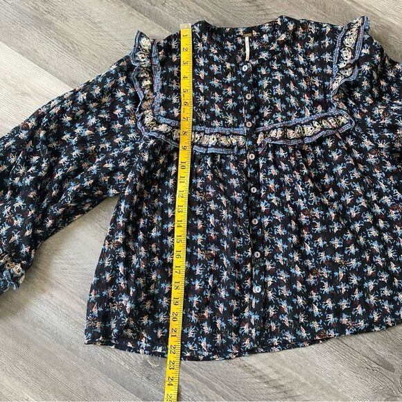 Free People Peasant Sleeve Ruffle Blouse Button Down XS - Picture 12 of 12
